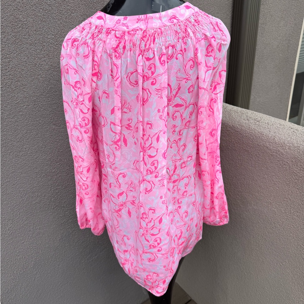 Lilly Pulitzer 100% Silk Elsa Top | Pink Floral | Size Large NWOT - Picture 3 of 4
